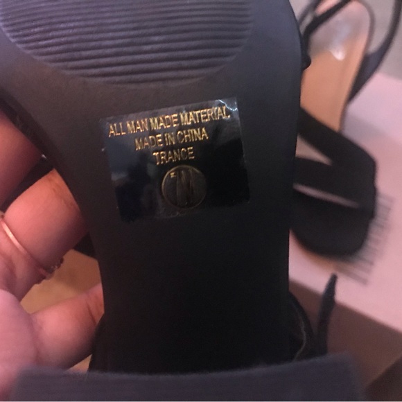 Black High Heels - Picture 3 of 3